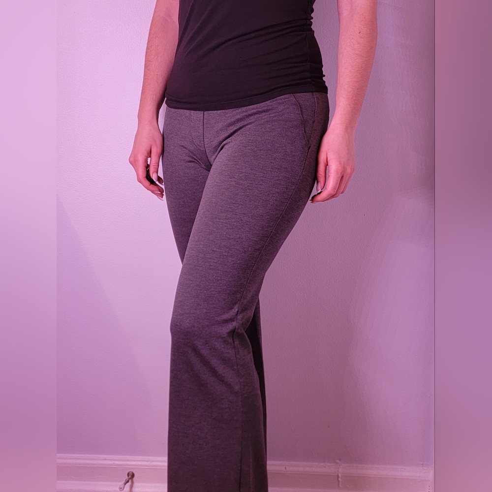 New York & Company Women's Grey Boot Cut Pants Size Small